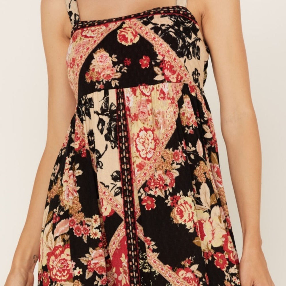 NWOT Band of Gypsies Collective Anthem of the Sun Dress Black Spiced Coral Sz M - Picture 4 of 7